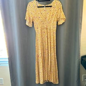Free People Like New Flowing long Dress.